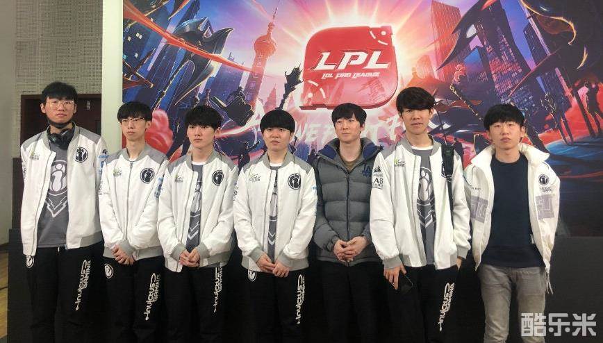 CS2 修复了游戏玩法、声音、动画和地图错误 — 7月30日更新