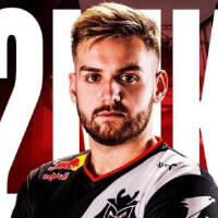 RNG赛后胜者群访：妮蔻是目前很强势的中单，队伍尚未找到解法